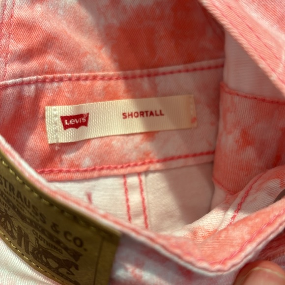 Levi’s relaxed fit overalls Shortalls, size: 4 - Picture 3 of 7